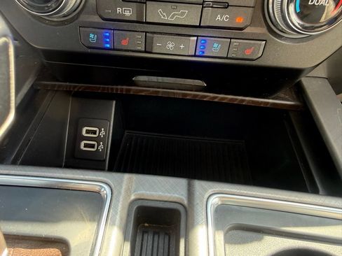 Used 2019 Ford F150 Limited AWD/4WD image 33