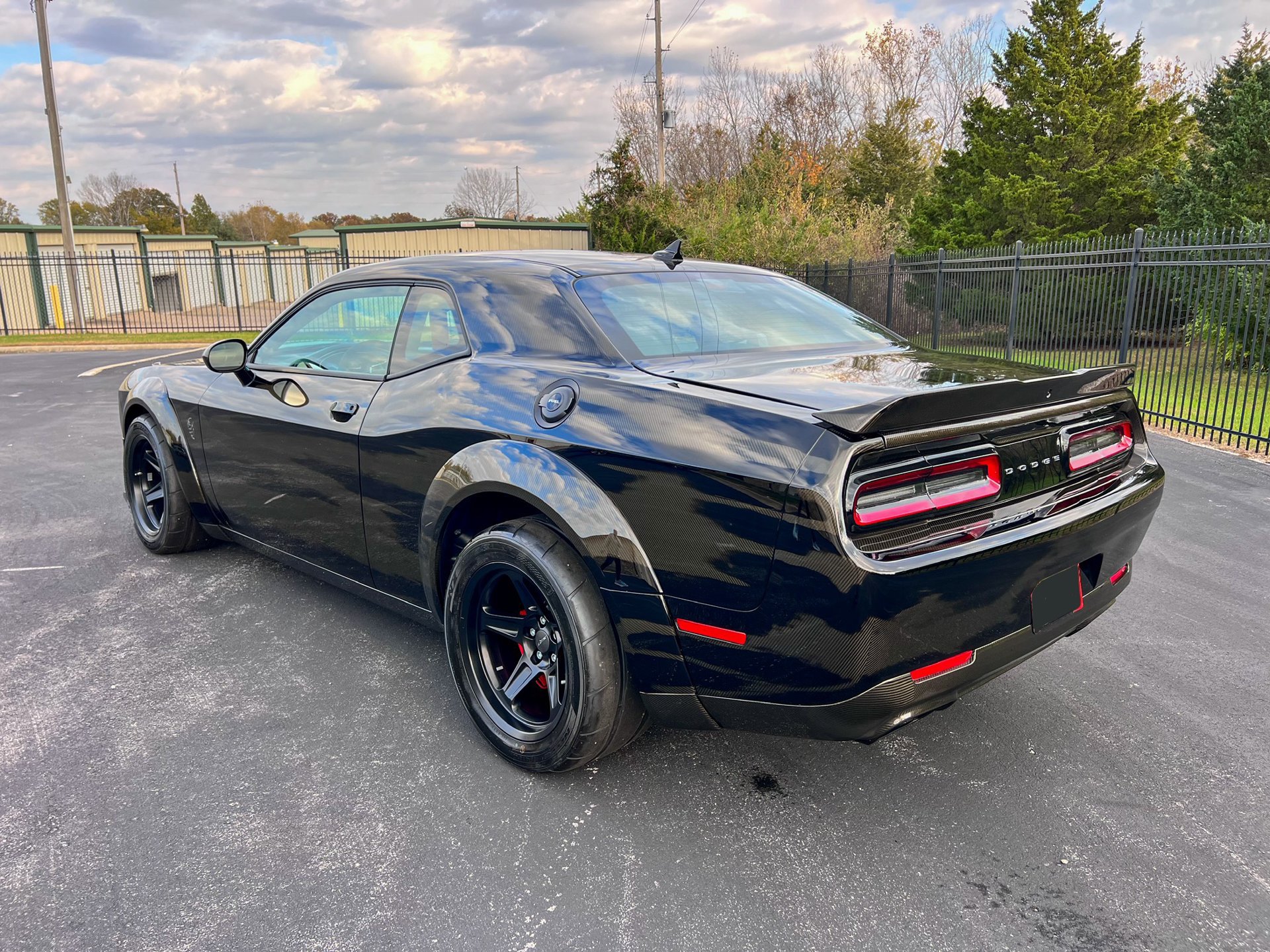 Used 2018 Dodge Challenger SRT Demon RWD image 5