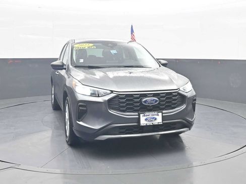 Used 2025 Ford Escape Active FWD image 2