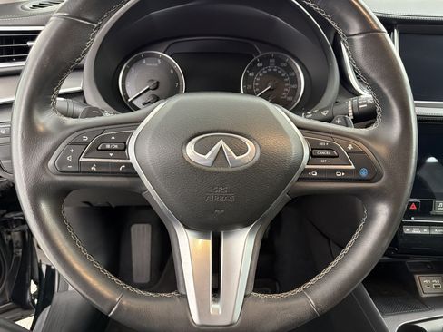 Used 2023 INFINITI QX50 Luxe AWD/4WD image 11