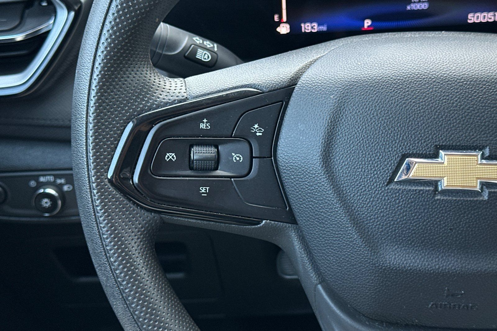 Used 2024 Chevrolet TrailBlazer LT FWD image 30