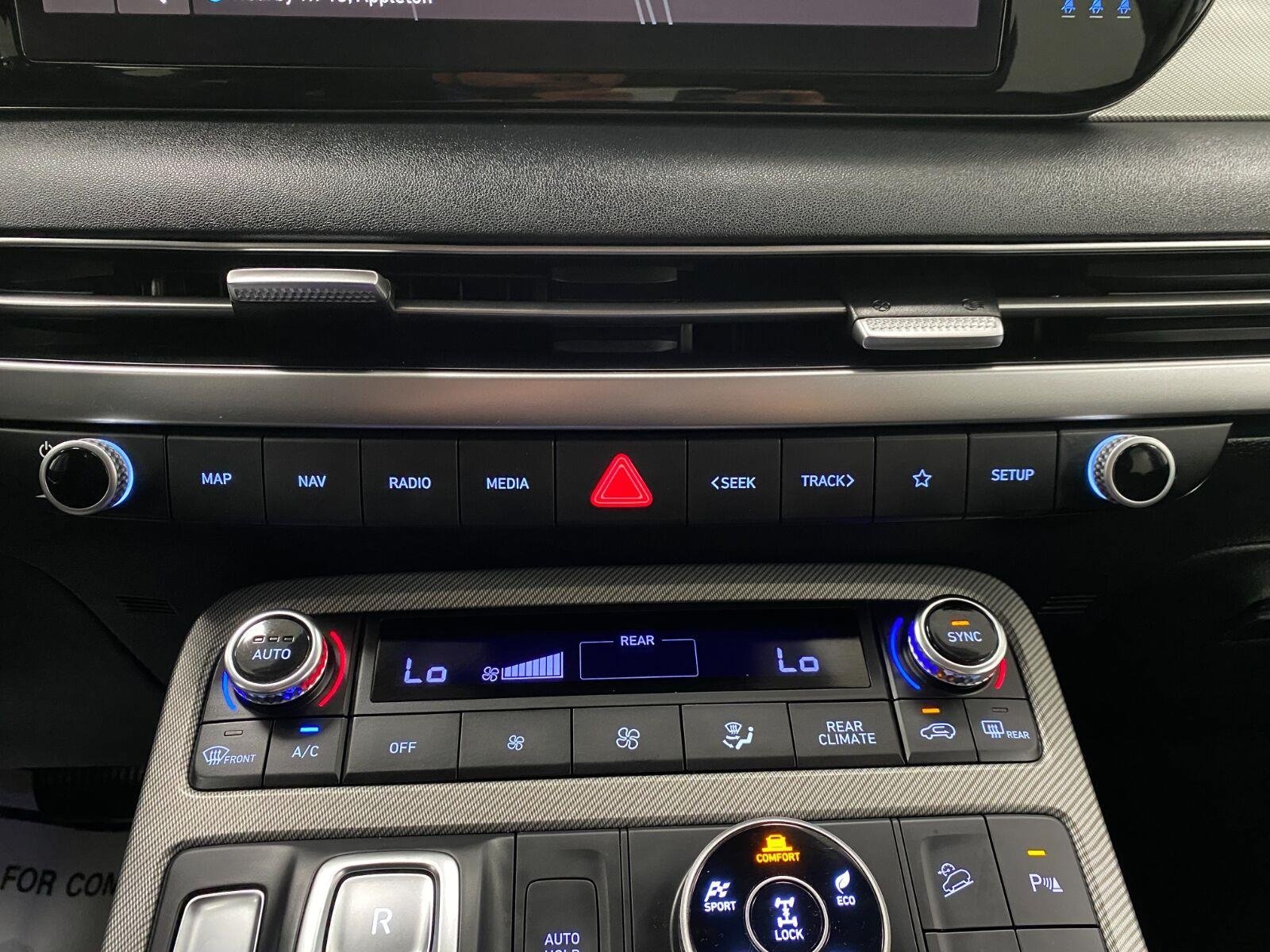 Certified 2025 Hyundai Palisade SEL AWD/4WD image 25