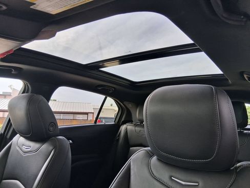 Certified 2022 Cadillac XT4 Premium Luxury w/ Enhanced Visibility Package FWD image 20