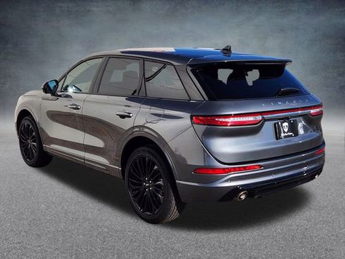 New 2025 Lincoln Corsair AWD w/ Equipment Group 101A image 5