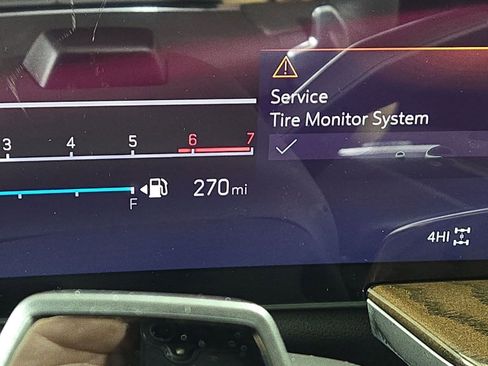 New 2026 Cadillac Escalade Platinum Sport w/ LPO, ONYX Package image 19