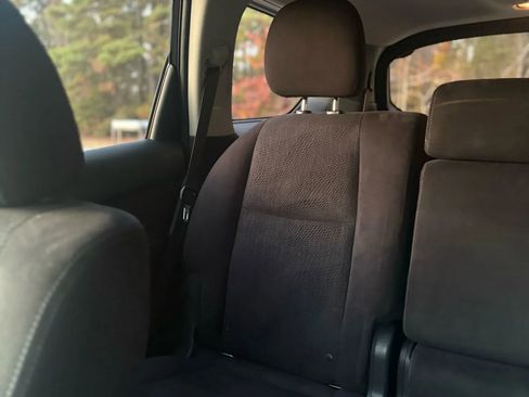 Used 2013 Nissan Pathfinder SV image 29