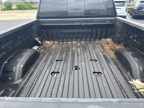 Used 2024 GMC Sierra 2500 Denali Ultimate AWD/4WD image 15
