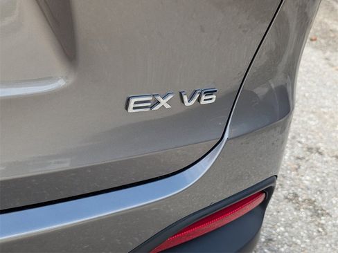 Used 2016 Kia Sorento EX image 16