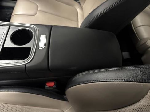 Used 2023 Hyundai Santa Fe SEL w/ Premium Package image 21