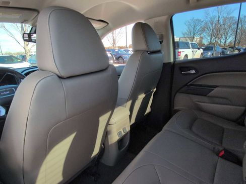 Used 2016 GMC Canyon SLT w/ Trailering Package image 19