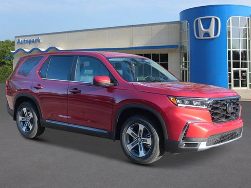 New 2025 Honda Pilot EX-L image 5