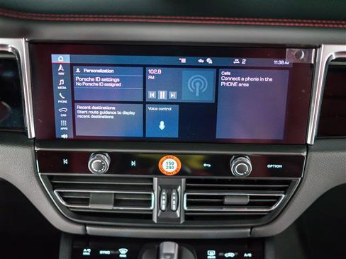 New 2026 Porsche Macan S image 27