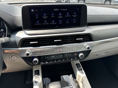 Used 2022 Kia Telluride S FWD image 22