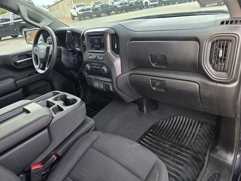 Certified 2023 Chevrolet Silverado 1500 Custom image 29