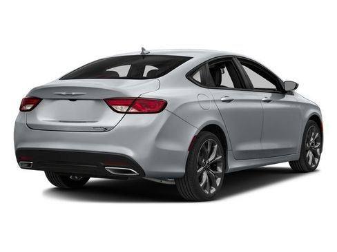 Used 2016 Chrysler 200 S w/ Navigation & Sound Group I FWD image 5