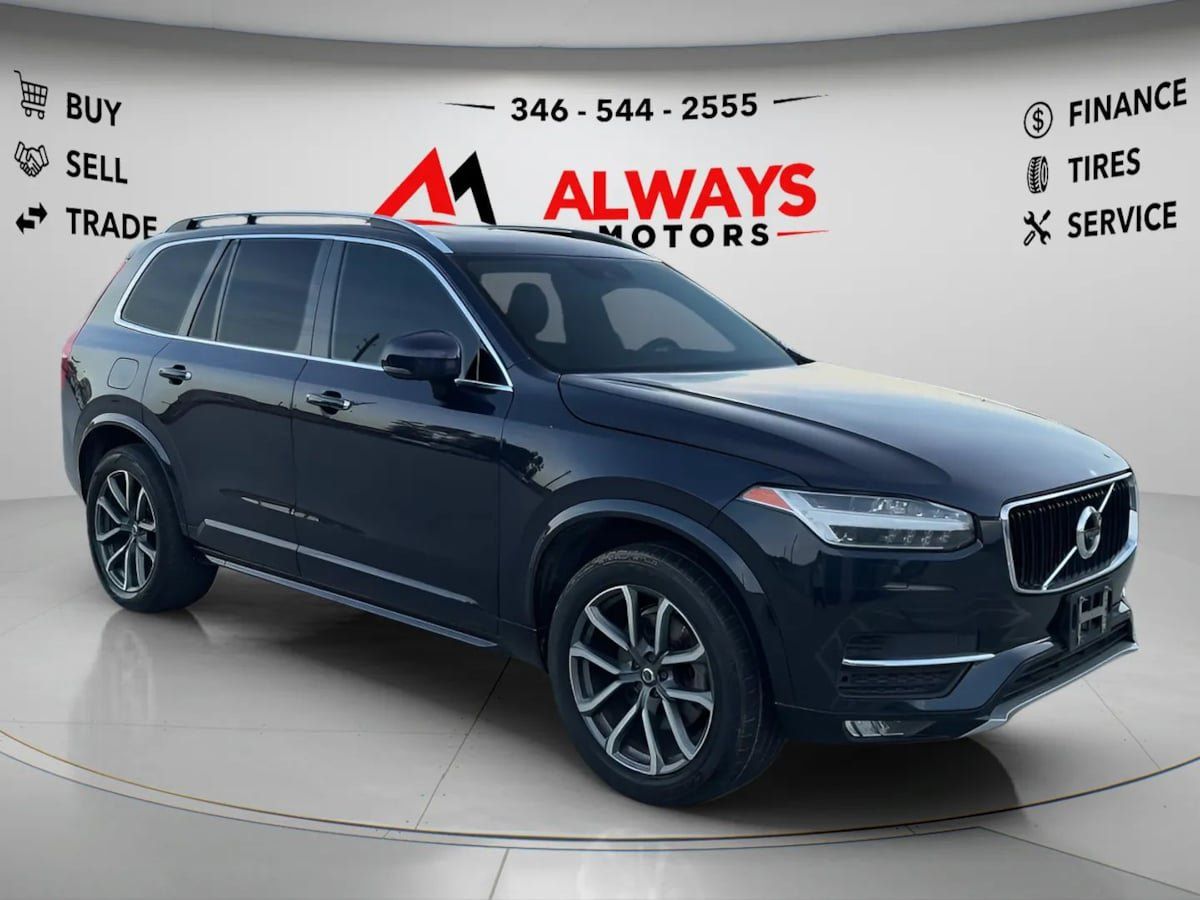 Used 2017 Volvo XC90 T5 Momentum w/ Vision Package FWD image 3