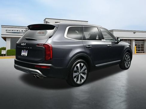 Used 2022 Kia Telluride S FWD image 5