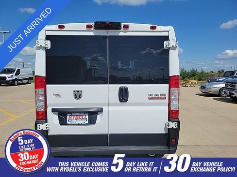 Used 2022 RAM ProMaster 1500 w/ Interior LED Lighting Group FWD image 4