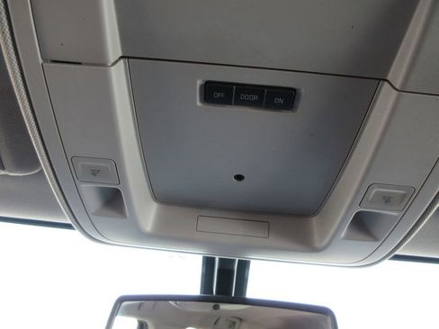 Used 2019 Chevrolet Silverado 2500 LT w/ LT Convenience Package image 35