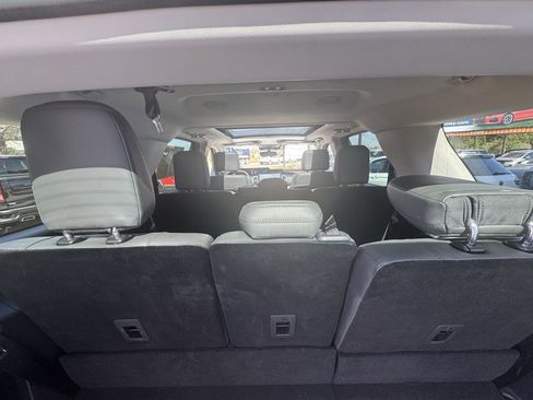 Used 2025 Ford Expedition Active image 14