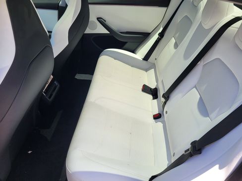 Used 2024 Tesla Model 3 Performance AWD/4WD image 29