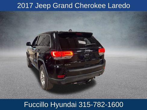 Used 2017 Jeep Grand Cherokee Laredo image 7