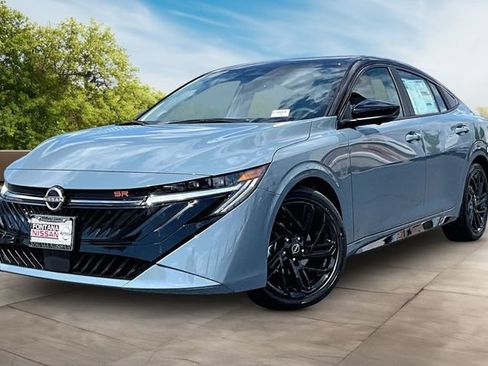 New 2027 Nissan Sentra SR w/ SR Premium Package FWD image 2