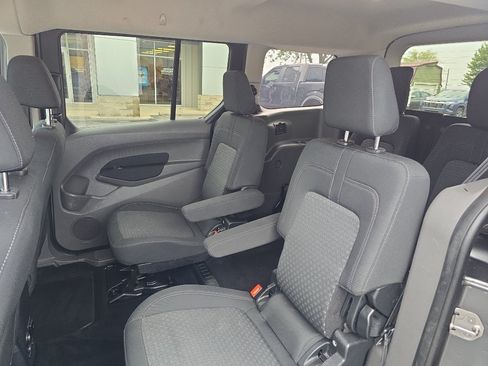 Used 2019 Ford Transit Connect XLT FWD image 16