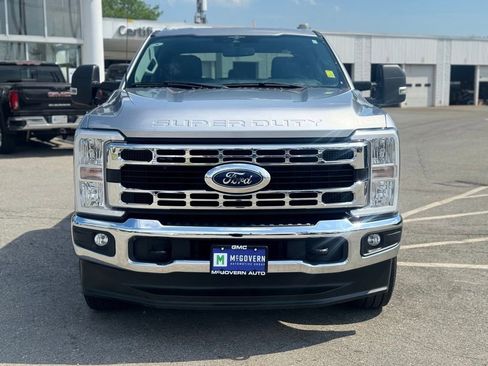Used 2023 Ford F250 XLT AWD/4WD image 9