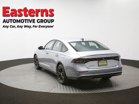 Used 2025 Honda Accord SE image 36