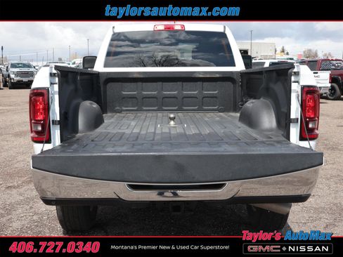 Used 2025 RAM 3500 Big Horn AWD/4WD image 30