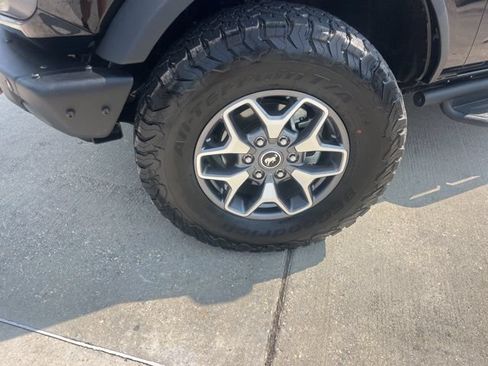 Used 2024 Ford Bronco Badlands AWD/4WD image 31