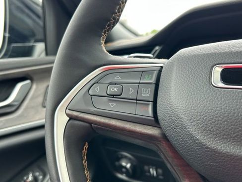 New 2026 Jeep Grand Cherokee Limited AWD/4WD image 40
