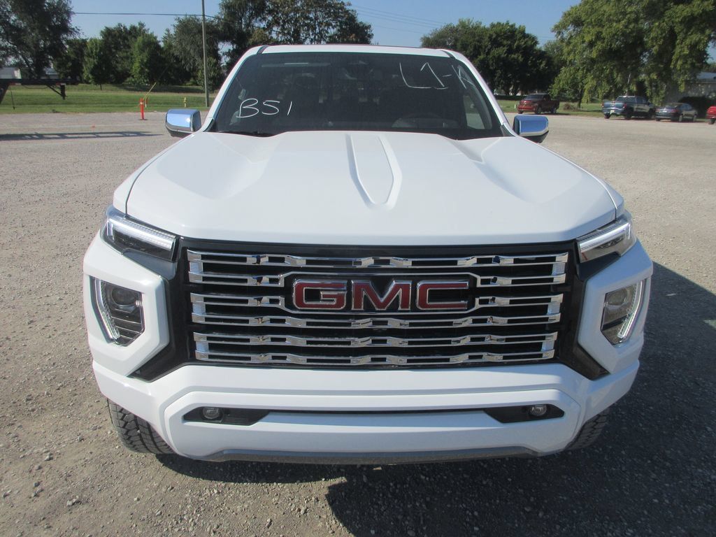 New 2026 GMC Canyon Denali AWD/4WD image 11
