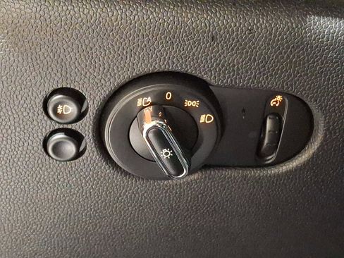 Used 2021 MINI Cooper S w/ Coral Red Edition image 21