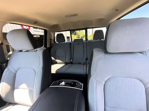 Used 2020 RAM 1500 Big Horn AWD/4WD image 36
