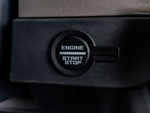 Used 2026 Ford Bronco Outer Banks AWD/4WD image 22