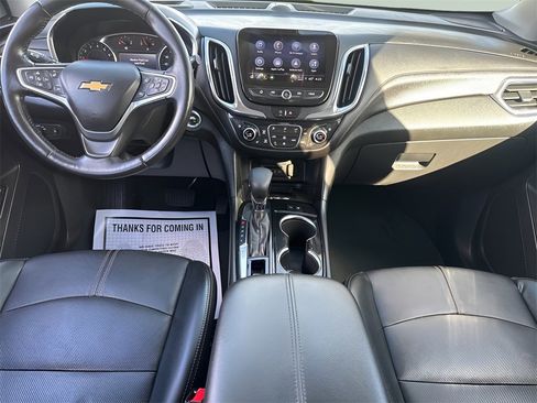 Used 2022 Chevrolet Equinox Premier image 16