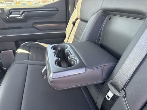 New 2026 GMC Sierra 1500 AT4X w/ LPO, Black Badging Package AWD/4WD image 41