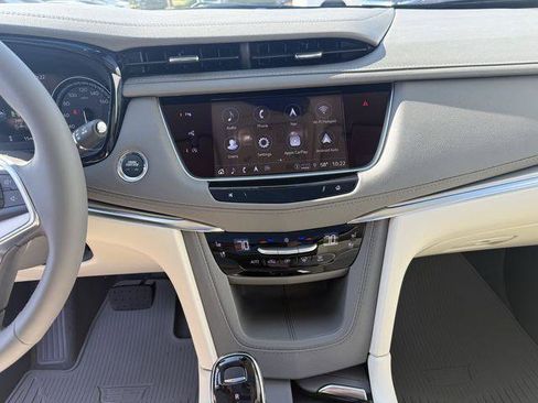 New 2026 Cadillac XT5 Premium Luxury image 14