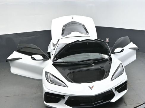 Used 2025 Chevrolet Corvette Stingray Coupe w/ 1LT image 48