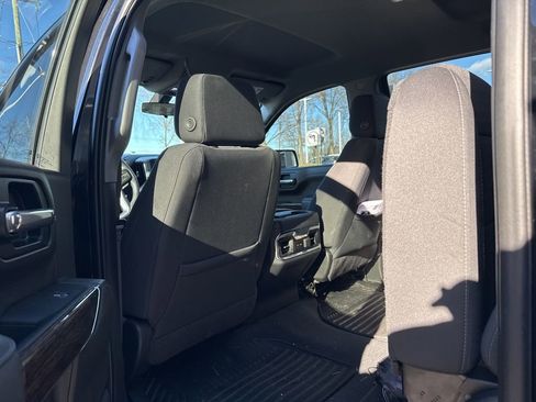 Certified 2022 GMC Sierra 1500 Elevation image 9