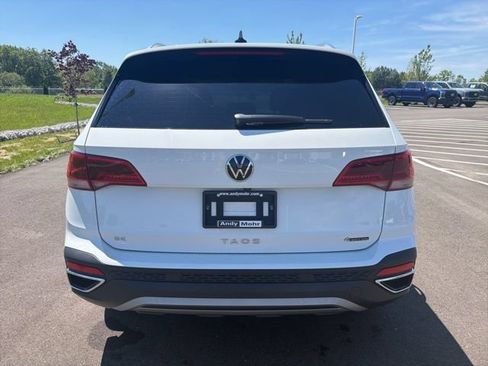 Used 2022 Volkswagen Taos SE w/ IQ.Drive SE Package AWD/4WD image 9