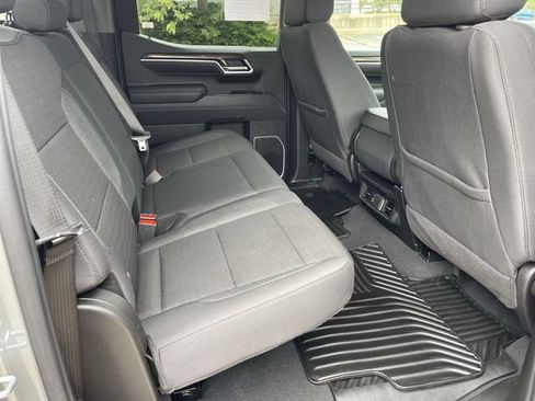 Certified 2026 Chevrolet Silverado 1500 RST AWD/4WD image 15