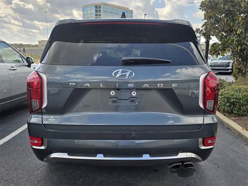 Used 2022 Hyundai Palisade Calligraphy image 5