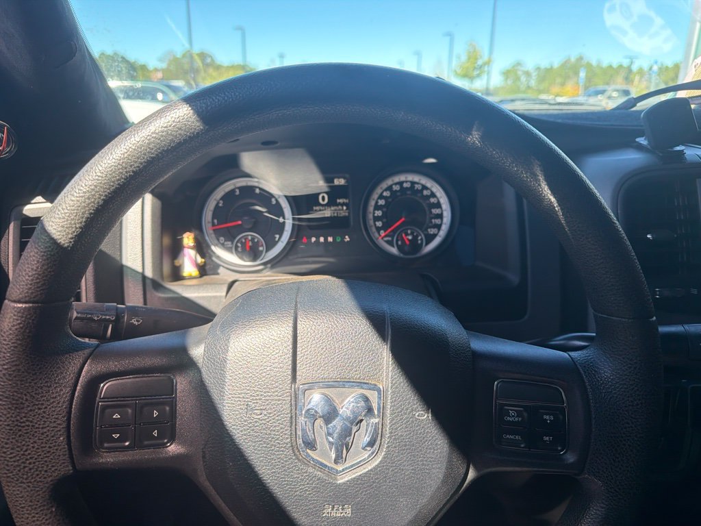 Used 2013 RAM 1500 Express RWD image 3