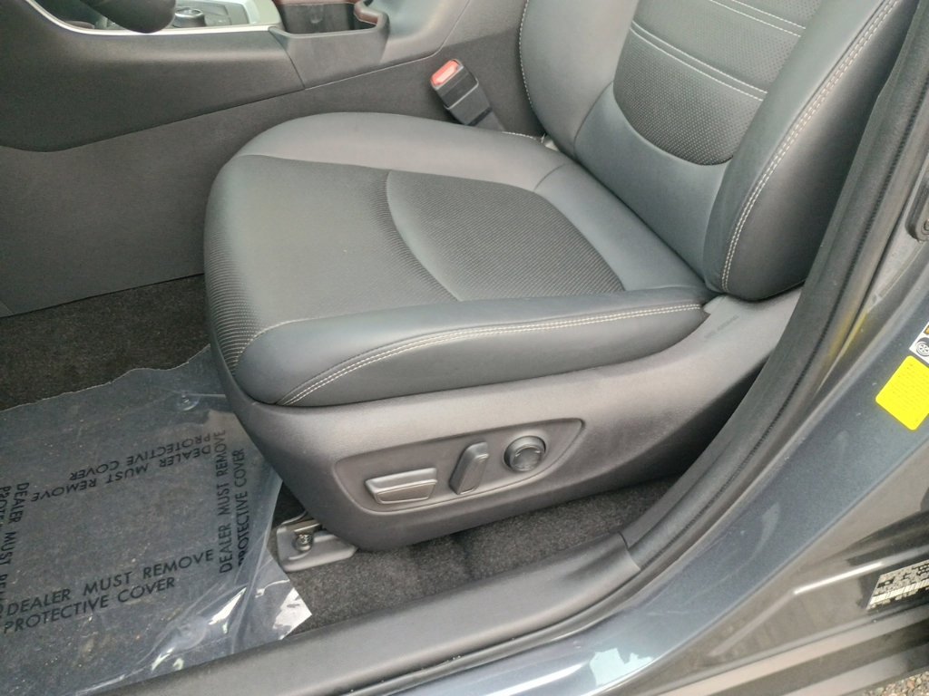 Used 2023 Toyota RAV4 Limited AWD/4WD image 13