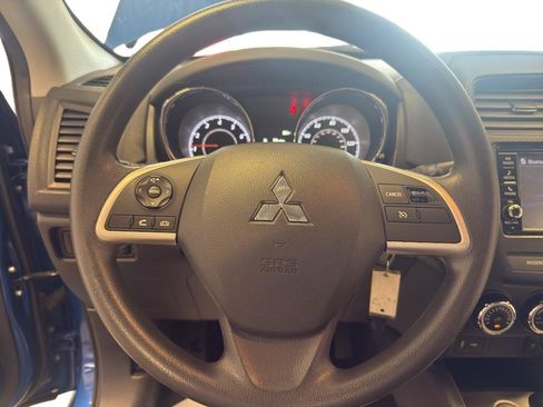 Used 2018 Mitsubishi Outlander Sport LE FWD image 17