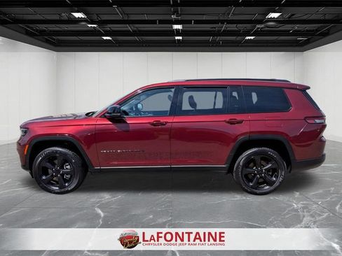 Certified 2023 Jeep Grand Cherokee L Laredo AWD/4WD image 2