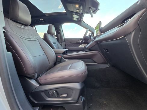 New 2026 Ford Explorer Platinum w/ LUX Leather Package AWD/4WD image 18
